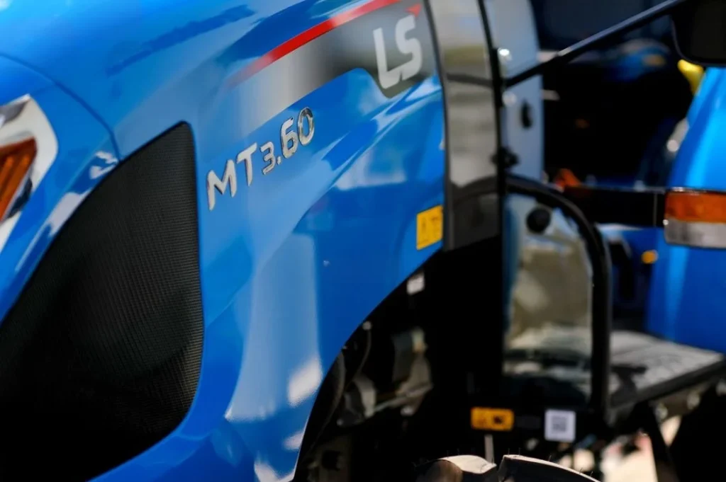 ls tractor mt360 desc 02